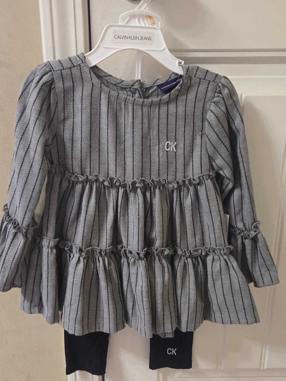 Calvin Klein Kids Gray Striped Ruffle Top & Black Leggings Set